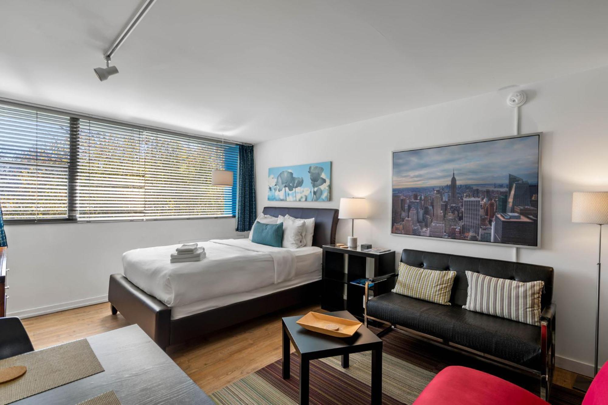 Apartment On 25th By Bca Furnished *